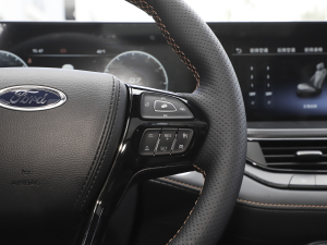 2023EcoBoost 225 ׃AȰIPLUS 7(2/2/3) п؅^