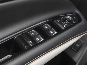 2023EcoBoost 225 ׃AȰIPLUS 7(2/2/3) п؅^