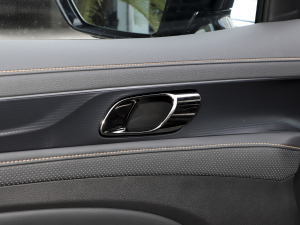 2023EcoBoost 225 ׃AȰIPLUS 7(2/2/3) п؅^