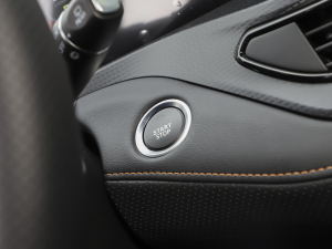 2023EcoBoost 225 ׃AȰI 7(2/2/3) п؅^