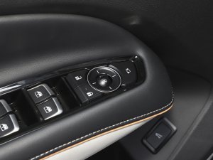 2023EcoBoost 225 ׃AȰI 7(2/2/3) п؅^