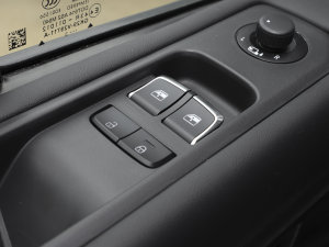 20232.0T Ԅ(dng) п؅^(q)