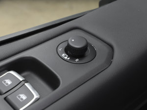 20232.0T Ԅ(dng) п؅^(q)