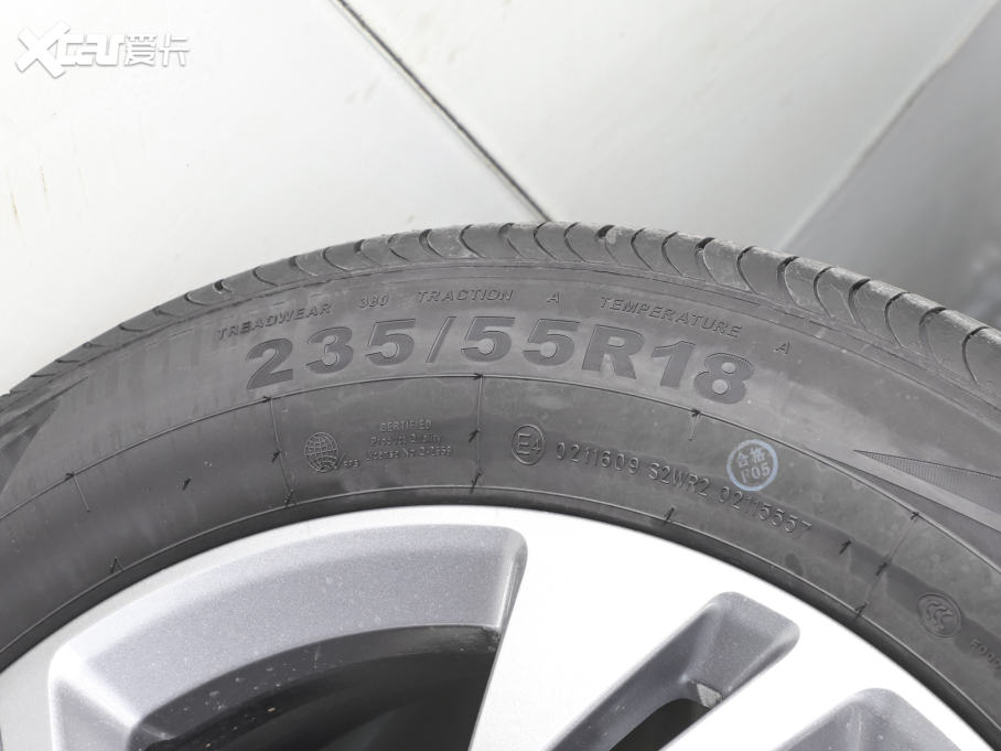 2023I(lng) EcoBoost 170 I(lng)