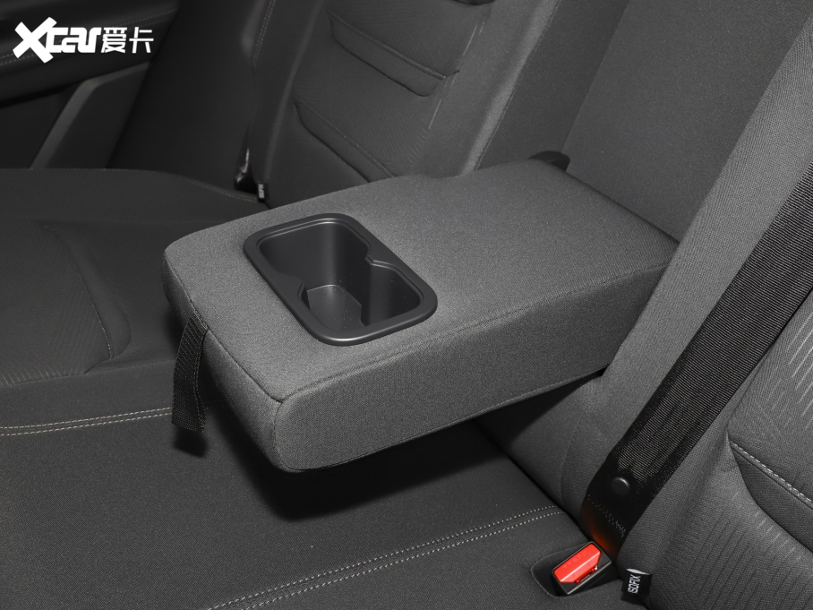 2023I(lng) EcoBoost 170 I(lng)