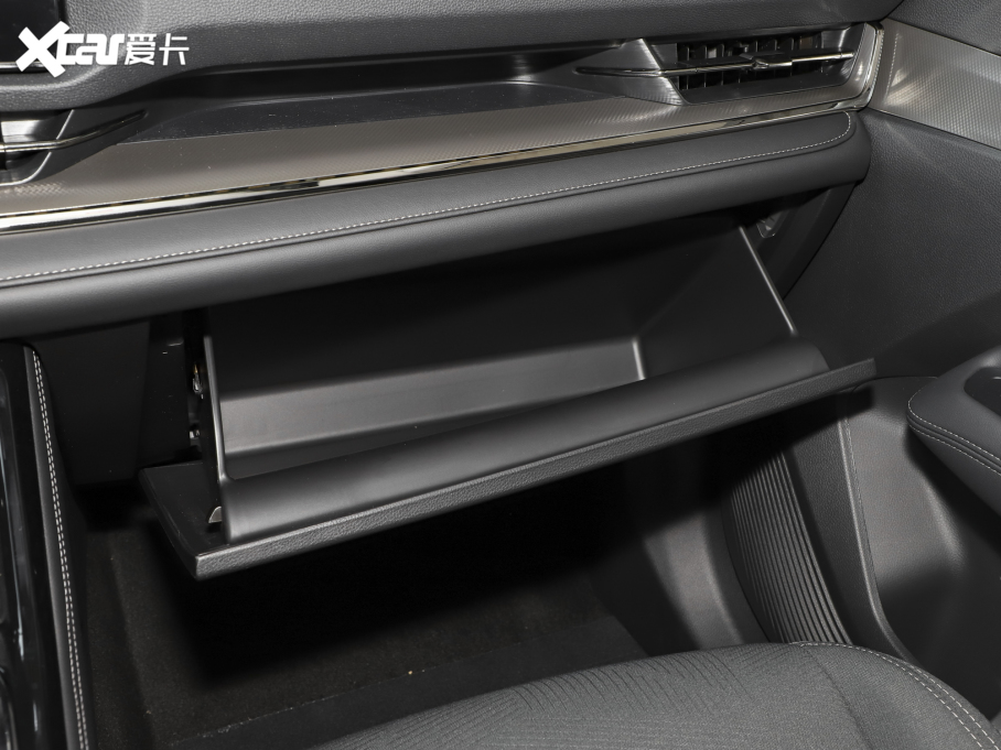 2023I(lng) EcoBoost 170 I(lng)