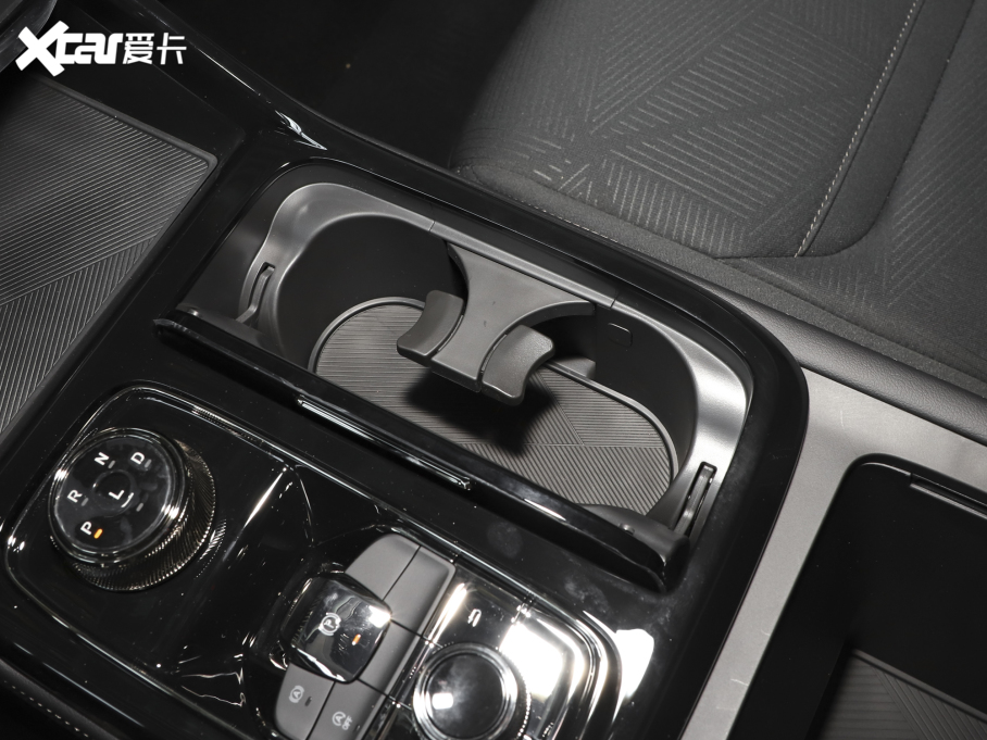 2023I(lng) EcoBoost 170 I(lng)