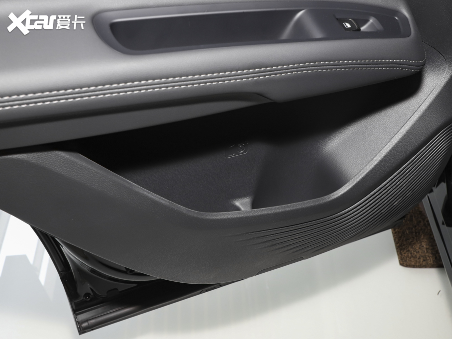 2023I EcoBoost 170 I