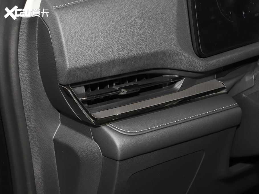 2023I EcoBoost 170 I