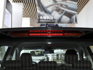 2023EcoBoost 170 I ^