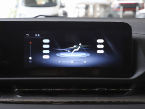 2023EcoBoost 170 I {{