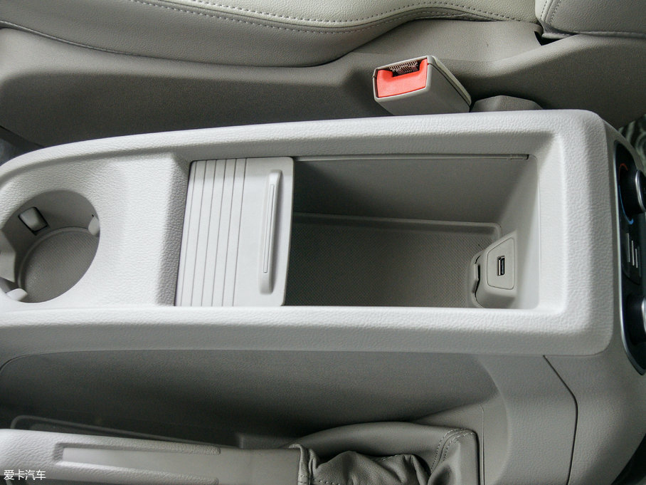 2016;W 2.0T ք(dng)Ӣ