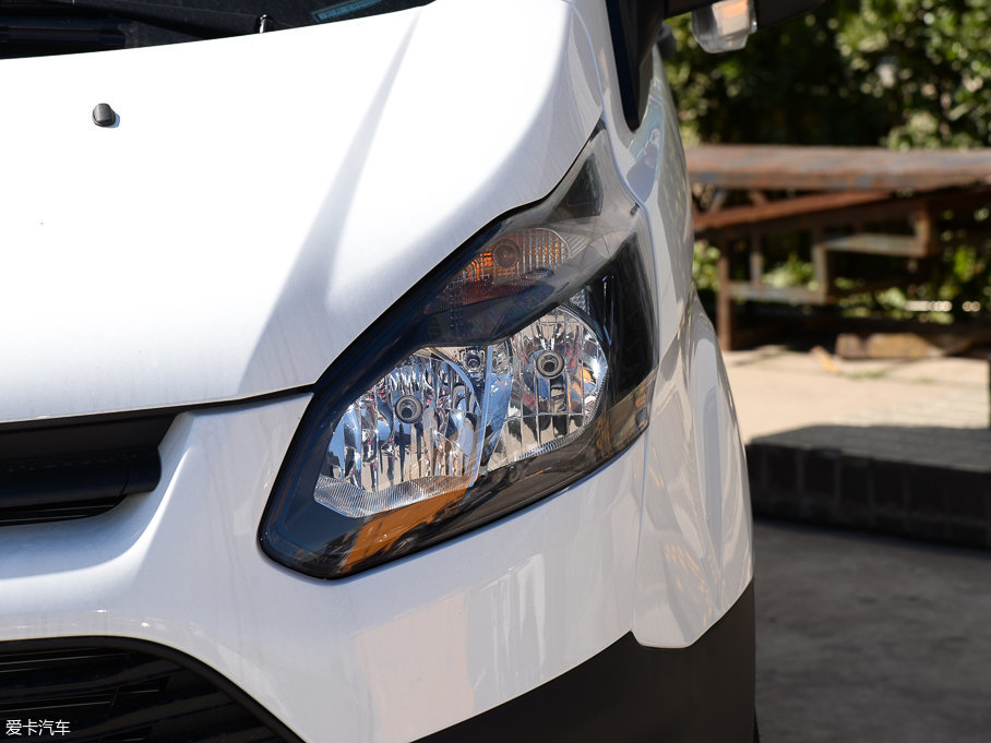 2017��ȫ� 2.0T ���S5����픶๦��܇ ���� ��V