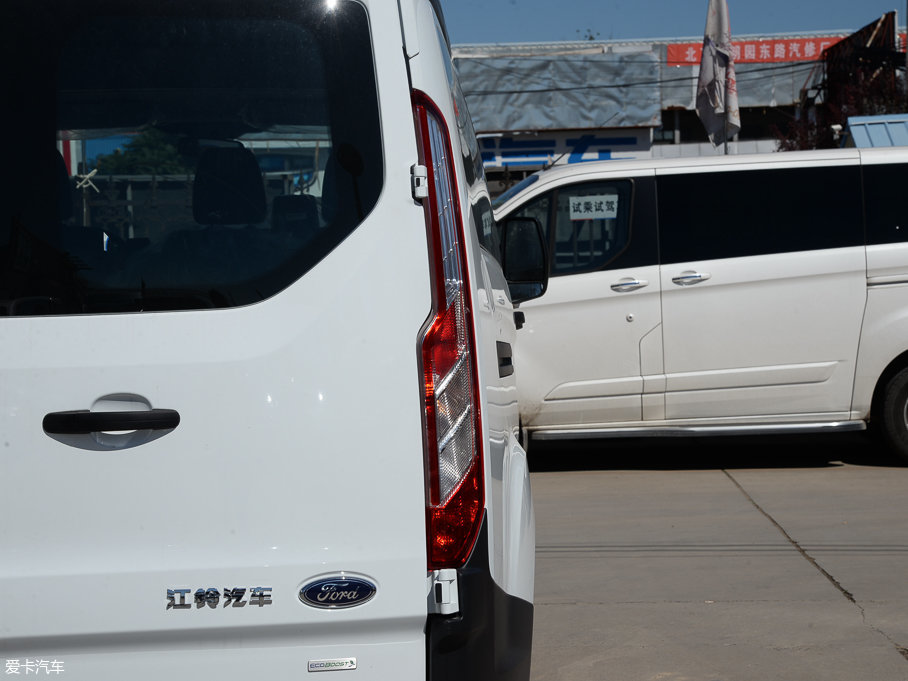 2017��ȫ� 2.0T ���S5����픶๦��܇ ���� ��V