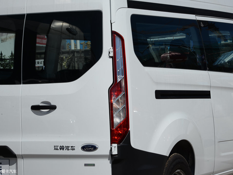 2017��ȫ� 2.0T ���S5����픶๦��܇ ���� ��V