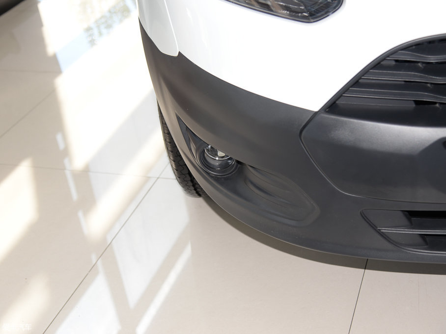 2017��ȫ� 2.0T ���S5����픶๦��܇ ���� ��V