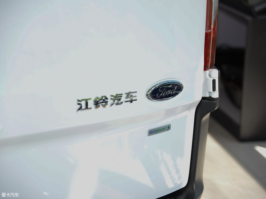 2017��ȫ� 2.0T ���S5����픶๦��܇ ���� ��V