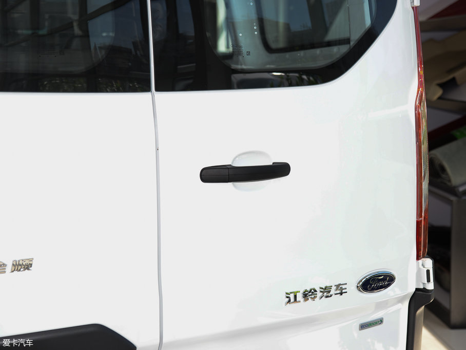 2017��ȫ� 2.0T ���S5����픶๦��܇ ���� ��V