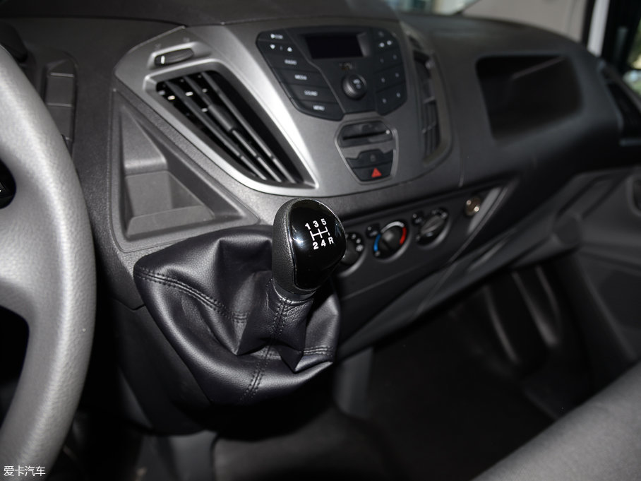 2017��ȫ� 2.0T ���S5����픶๦��܇ ���� ��V