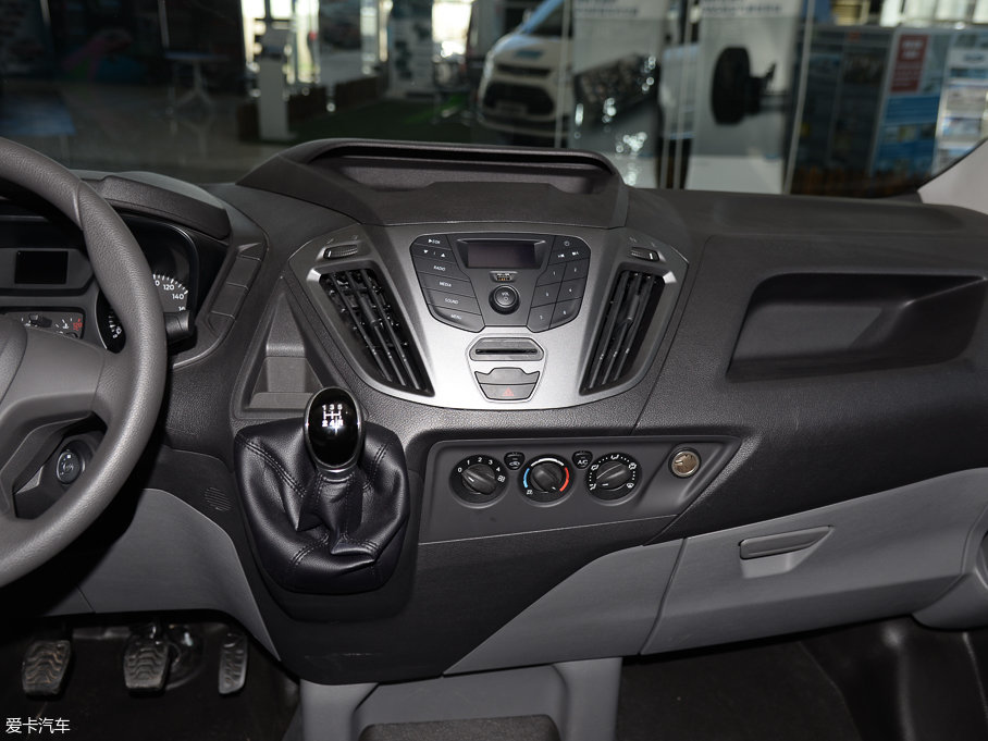 2017��ȫ� 2.0T ���S5����픶๦��܇ ���� ��V