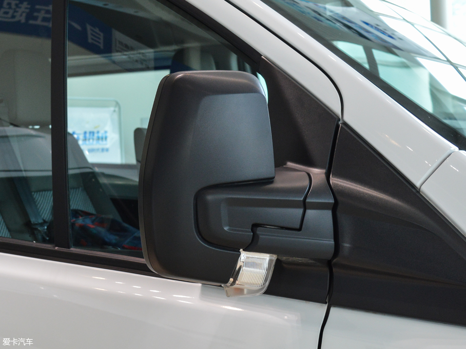 2017��ȫ� 2.0T ���S��픶๦������܇ ���� ��V