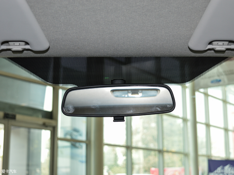 2017��ȫ� 2.0T ���S��픶๦������܇ ���� ��V