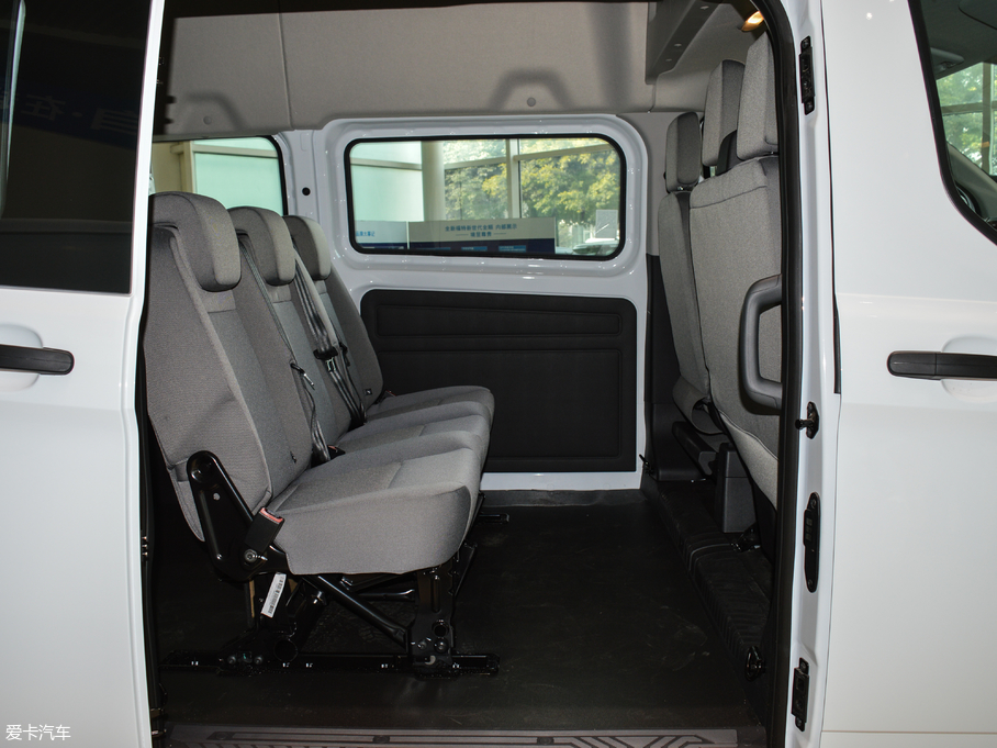 2017��ȫ� 2.0T ���S��픶๦������܇ ���� ��V