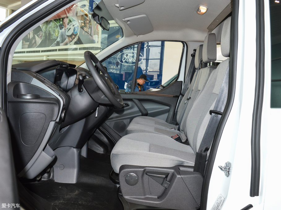 2017��ȫ� 2.0T ���S��픶๦������܇ ���� ��V