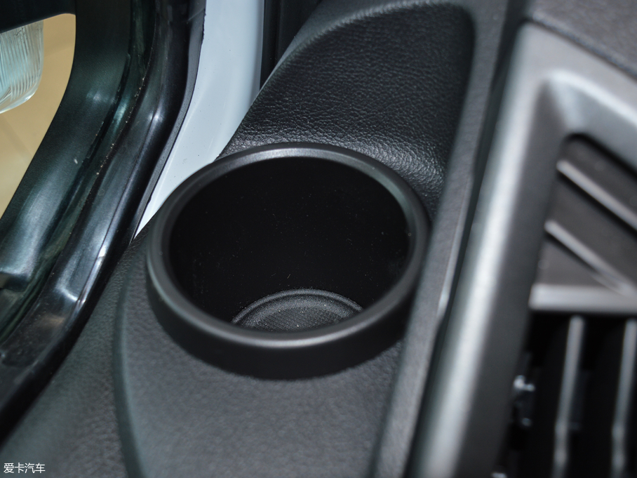 2017��ȫ� 2.0T ���S��픶๦������܇ ���� ��V