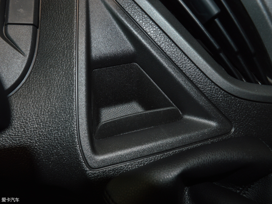 2017��ȫ� 2.0T ���S��픶๦������܇ ���� ��V