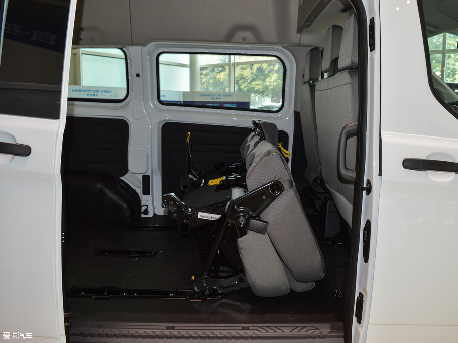 2017��ȫ� 2.0T ���S��픶๦������܇ ���� ��V