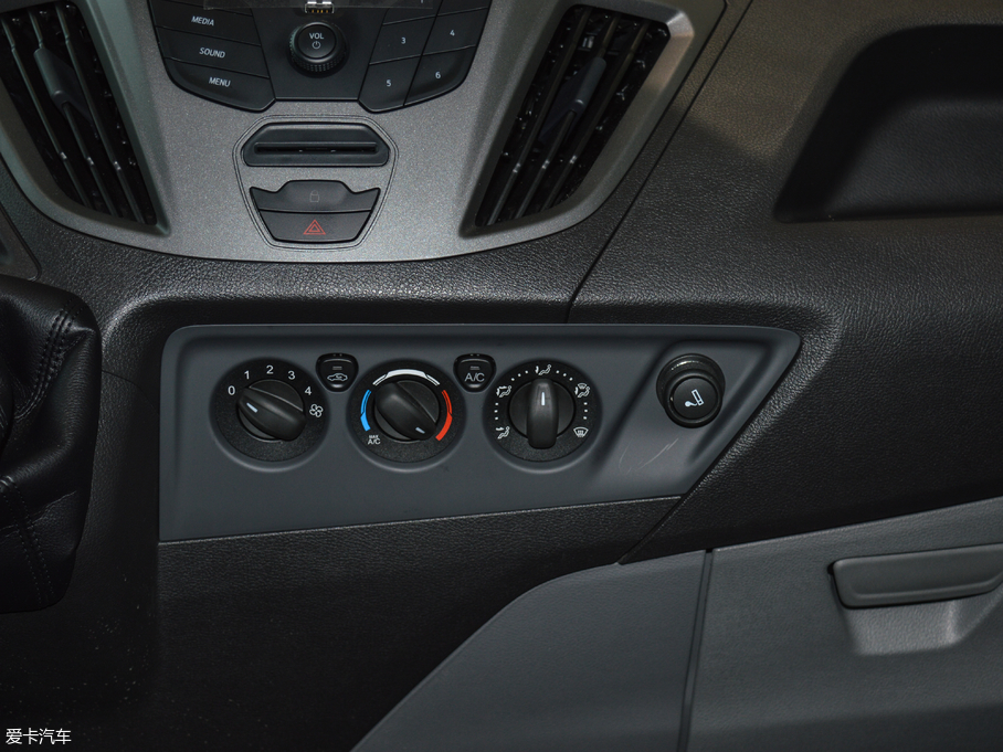 2017��ȫ� 2.0T ���S��픶๦������܇ ���� ��V