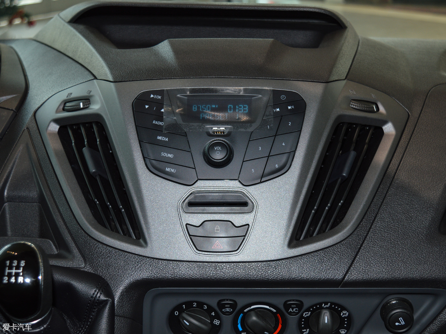 2017��ȫ� 2.0T ���S��픶๦������܇ ���� ��V