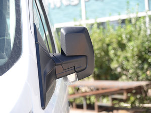 2017��2.0T ���S5����픶๦��܇ ���� ��V ��ҕ�R