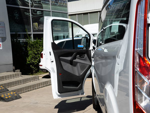 2017��2.0T ���S5����픶๦��܇ ���� ��V �{�λ܇�T