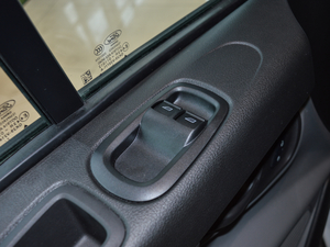 2017��2.0T ���S��픶๦������܇ ���� ��V �п؅^