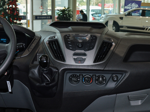 2017��2.0T ���S��픶๦������܇ ���� ��V �п��_