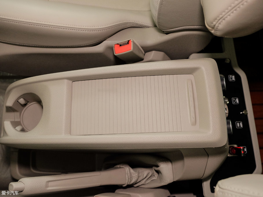 2017;W 2.0T Ԅ̄(w)œ