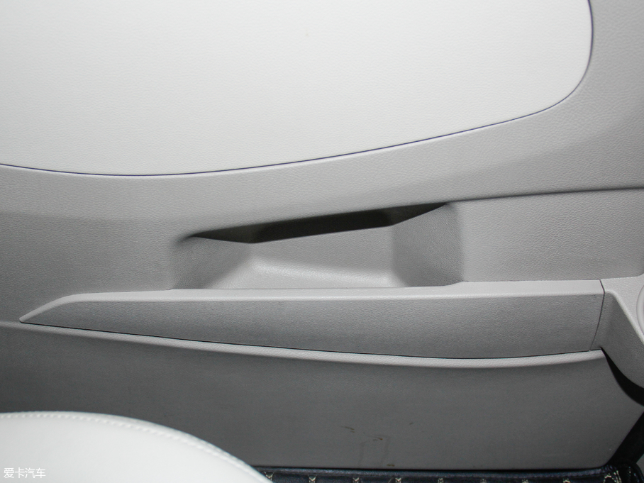 2017;W 2.0T Ԅ(dng)Ӣ