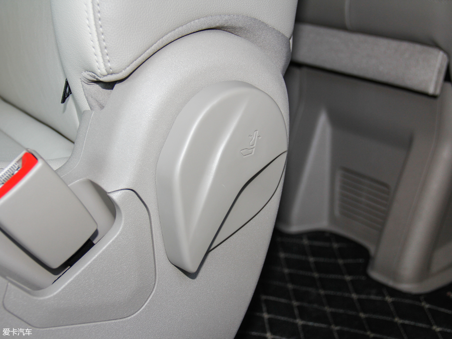 2017;W 2.0T Ԅ(dng)Ӣ