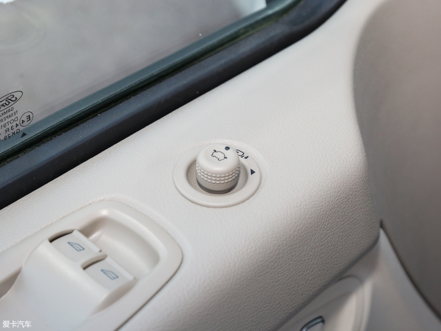 2017;W 2.0T Ԅ(dng)̄(w)œ