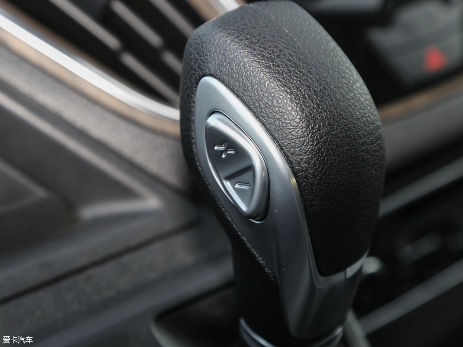 2017;W 2.0T Ԅ(dng)̄(w)œ