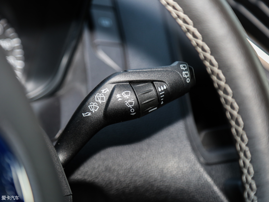 2017;W 2.0T Ԅ(dng)̄(w)œ