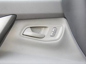 20172.0T Ԅ(dng)Ӣ g