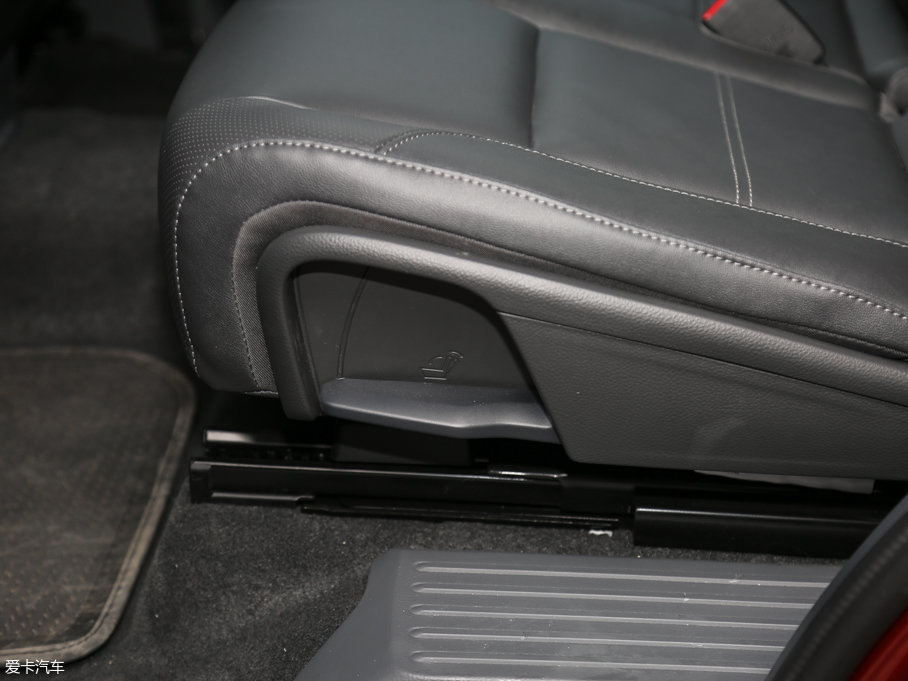 2017�·�� 2.0L GTDi������ͺ��A�� 7��