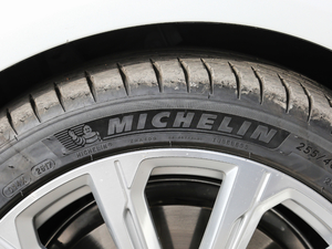 2018T8 E(q) su  V ݆̥Ʒ