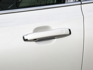 2018T8 E(q) su  V {T