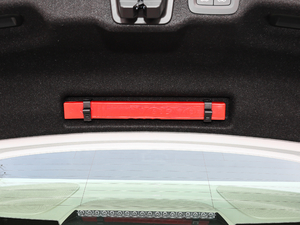 2018T8 E(q)(dng) su(y)  (gu)V 