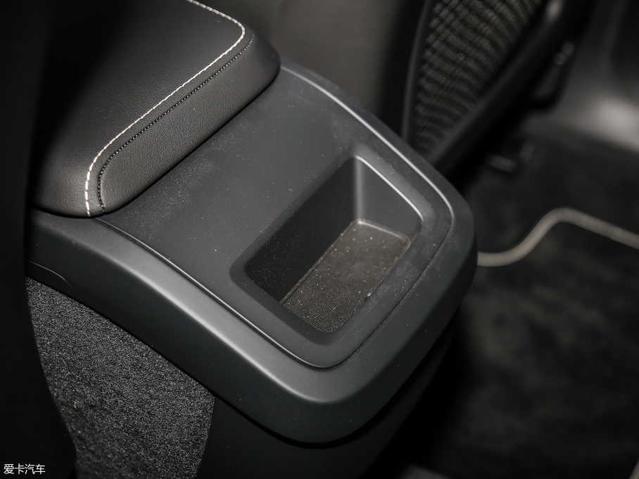 2019֠XC60 T5 (q)h(yun)\(yn)Ӱ V