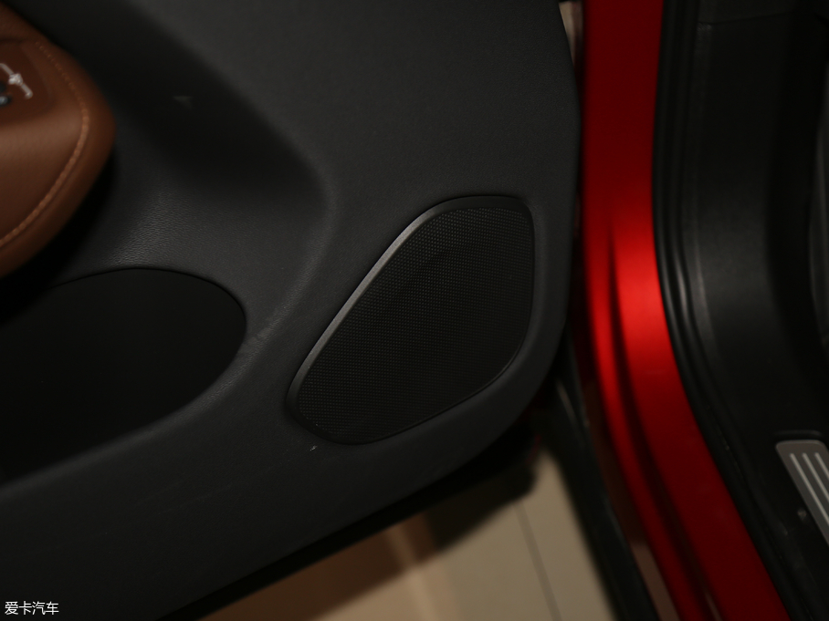 2019���֠���XC60 T4 ���ݰ� ��(gu��)V